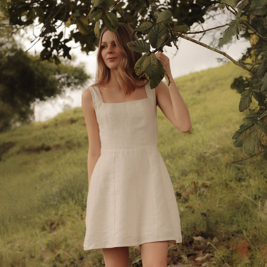 LINEN DRESS